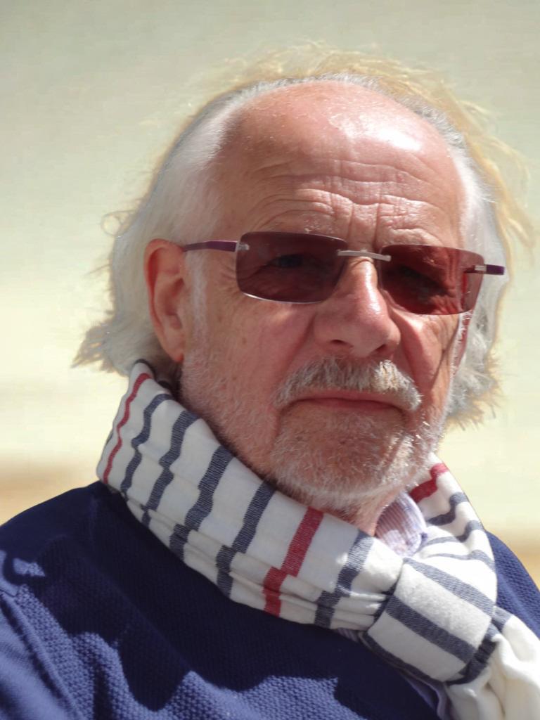 Daniel DE VROEY