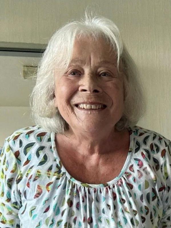 Hélène Droogenbroot